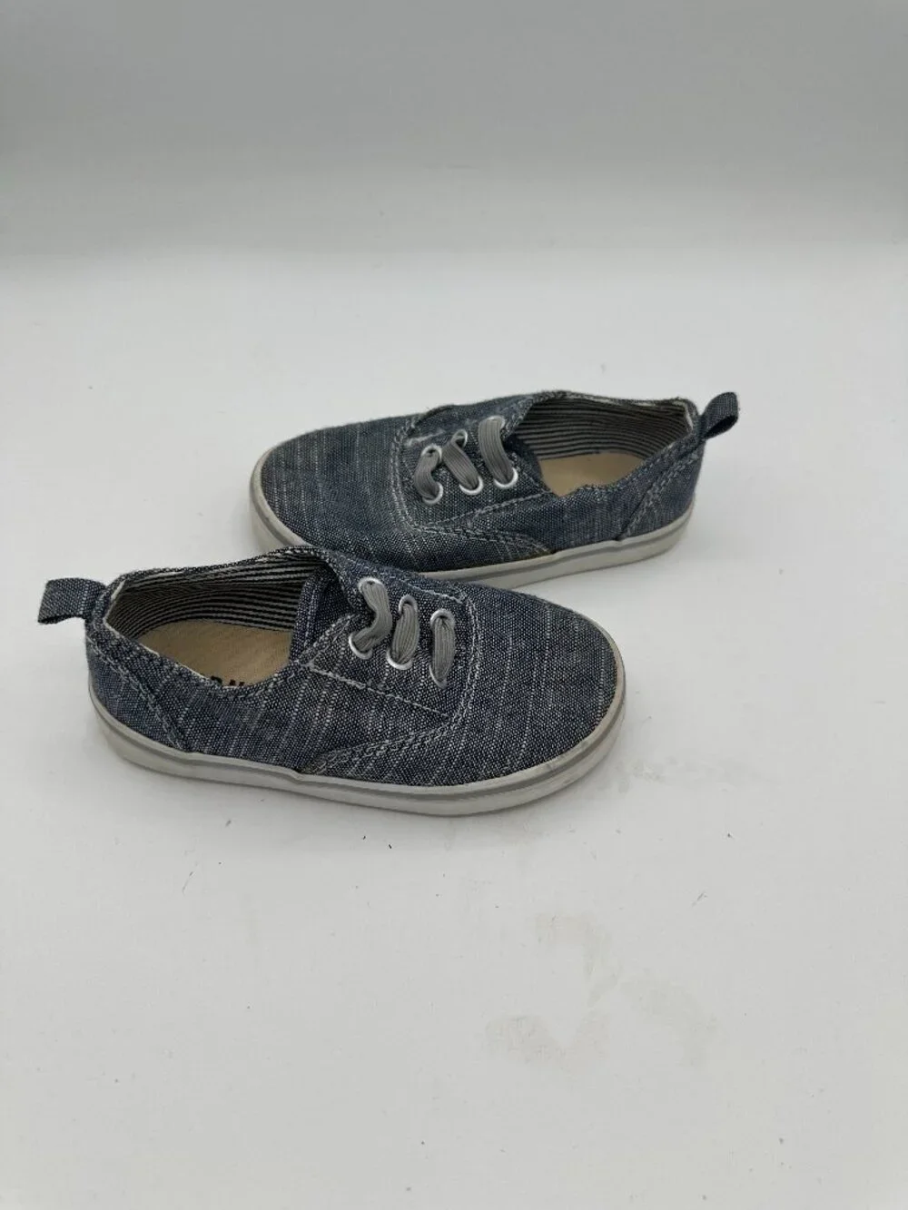 Old Navy Blue Chambray Denim Sneakers Toddler Size 8